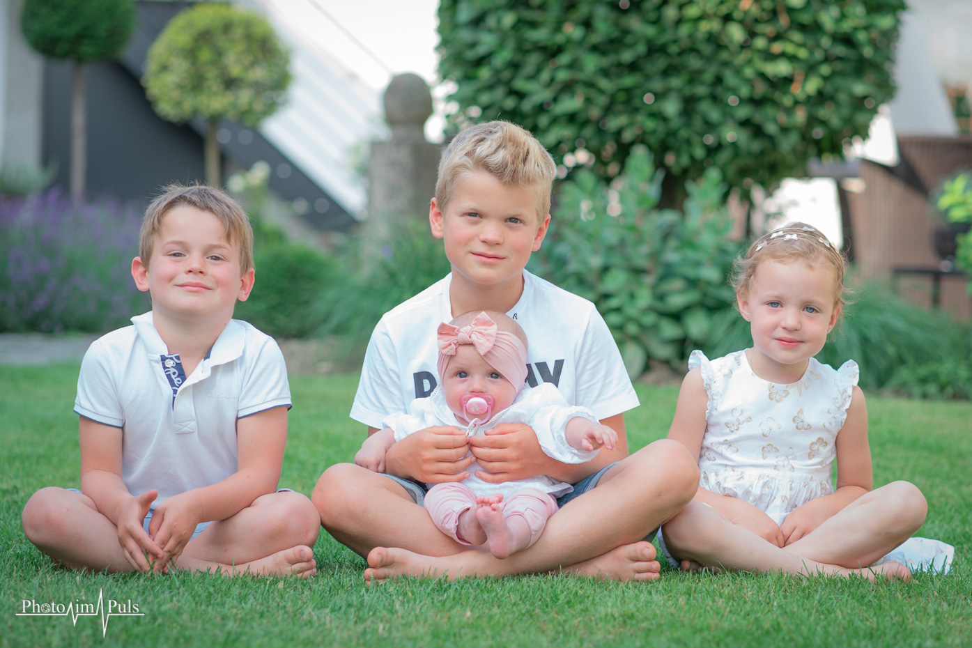 Babyfotos-Kinderfotos-Fotograf-Passau-Deggendorf-Waldkirchen-Vilshofen-Freyung-Wegscheid-Fürstenzell-Pocking-Stefan-Gruber-Photo-im-Puls-Tanja-